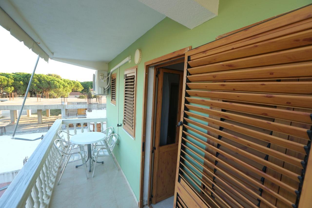 Apartment Celaj Velipojë Dış mekan fotoğraf